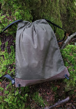 waxed canvas  cinch backpack