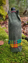 Rugged Green Waxed Canvas Bag with Vintage Trim