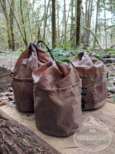 The Cedar Lite Bucket Bag With Outside Pockets By PNWBUSHCRAFT