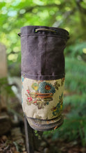 Small Cedar Bucket Bag – Vintage Floral Edition