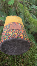 1970s Vintage Dot Small Cedar Bucket Bag
