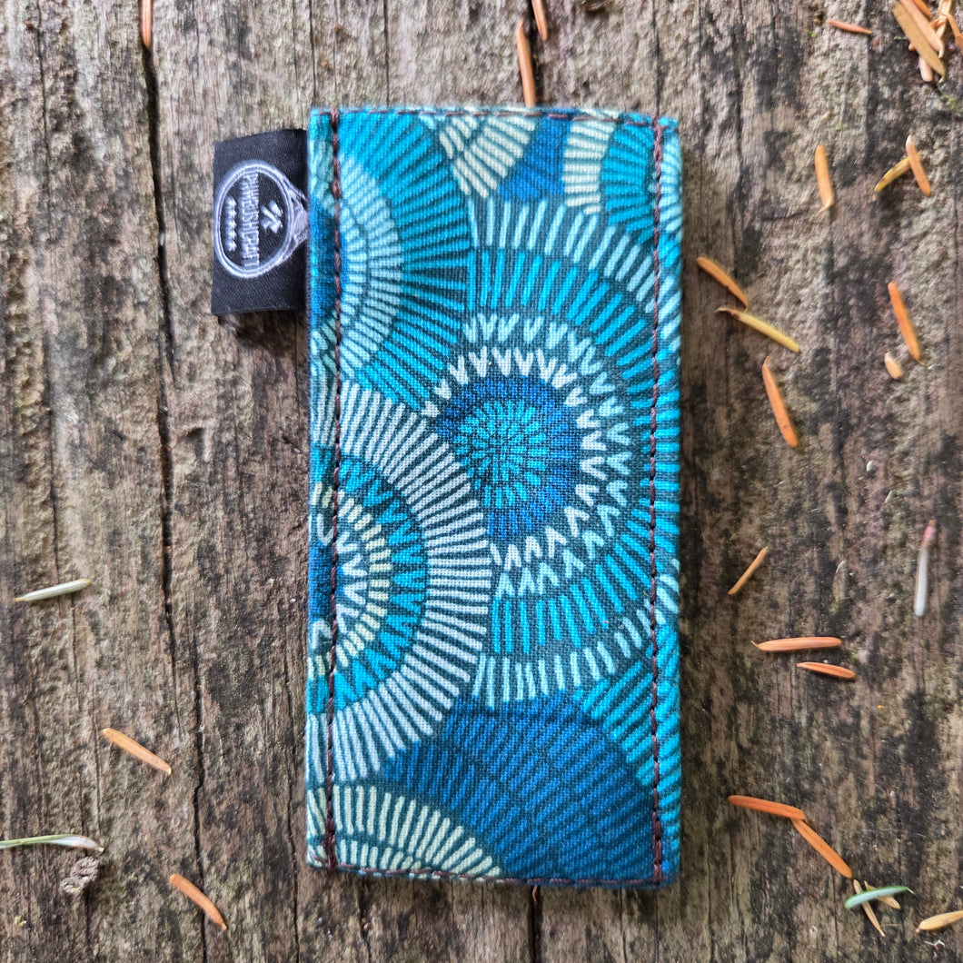Wild Pocketknife Slips in Waxed Canvas