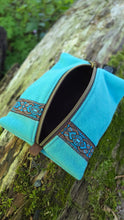 PNWBUSHCRAFT Turqoise Wool Zipper Pouch with Trim