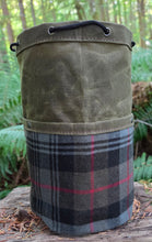 Cedar Bucket Bags with Outside Pockets featuring Vintage Wool
