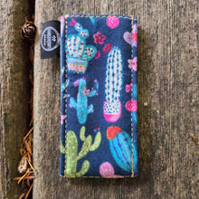 Wild Pocketknife Slips in Waxed Canvas