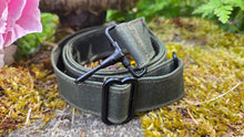 Adjustable Waxed Canvas Shoulder Straps