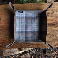 Vintage Wool Travel Tray – Available in Small, Medium & Large