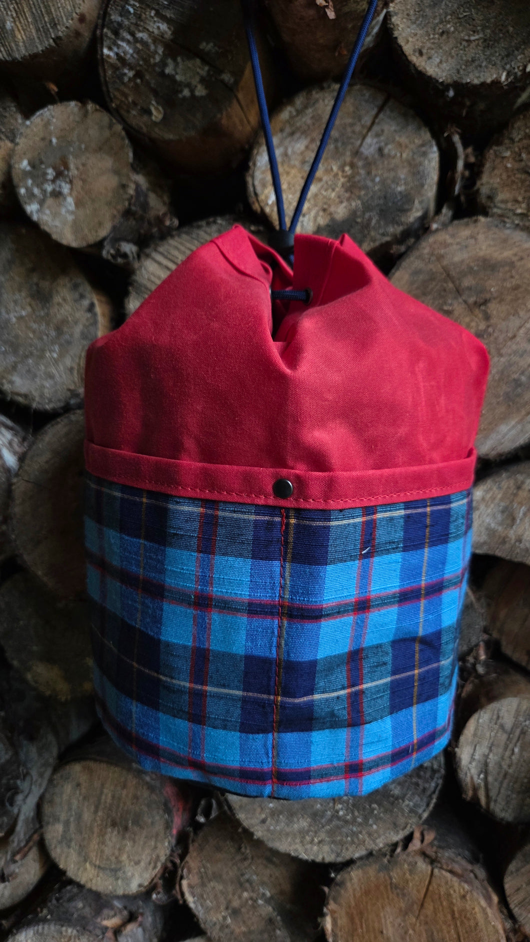 The Medium Cedar Bucket Bag – Fire Red with Wrapped Pockets