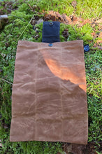 Deep Waxed Canvas Foraging Pouch – Hip Bag for Adventure