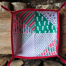 Holiday Waxed Canvas Collection – Limited Seasonal Pieces Trays and Bag