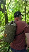Big Waxed Canvas Cedar Bucket Bag – Weekend-Ready Gear Tote Tan