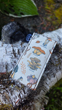 Mushroom Pocketknife Slips in Waxed Canvas