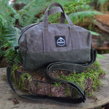 Small Utility Waxed Canvas Duffle – Steel and Green