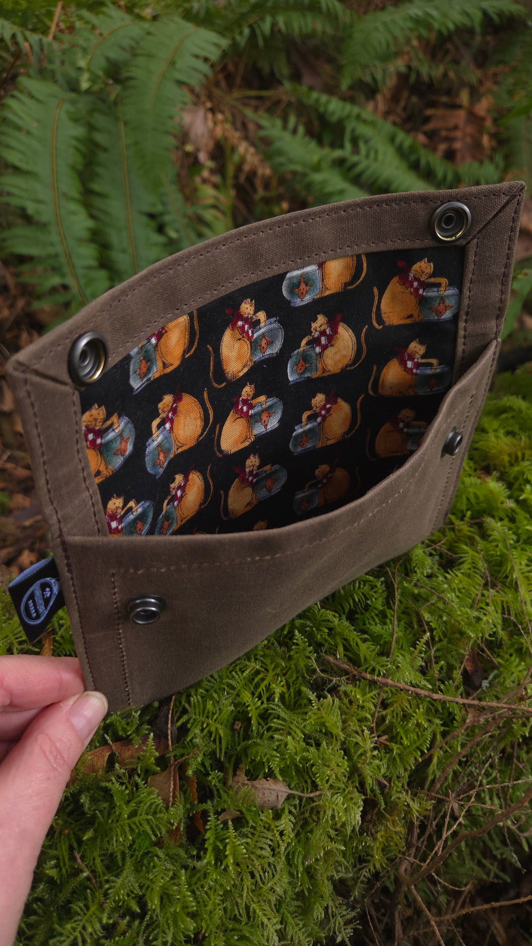 Rugged Waxed Canvas Two-Snap Pouch