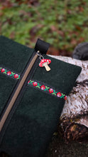 PNWBUSHCRAFT Dark Green Wool Zipper Pouch with Trim