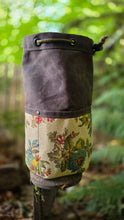 Small Cedar Bucket Bag – Vintage Floral Edition