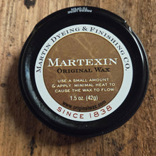 Jar of Martelexin Original Wax on a wooden surface