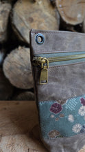Waxed Canvas Zipper Pouch