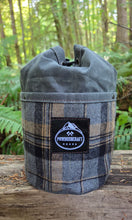 Cedar Bucket Bags with Outside Pockets featuring Vintage Wool