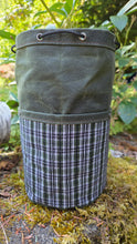Small Cedar Bucket Bag with Plaid Pockets